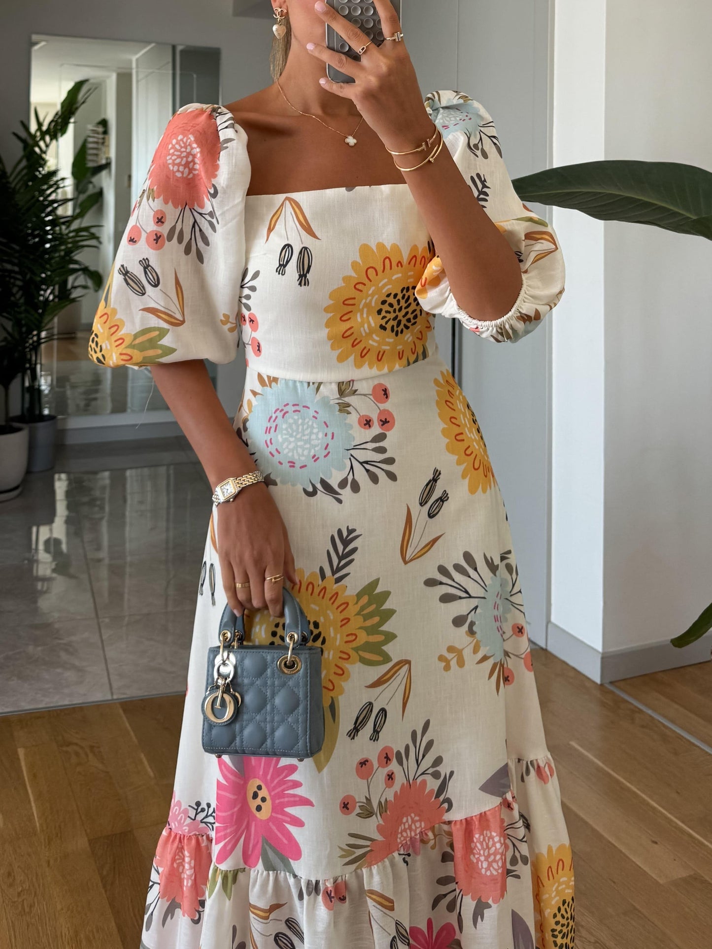 Ella™️ Bloemenjurk met pofmouwen