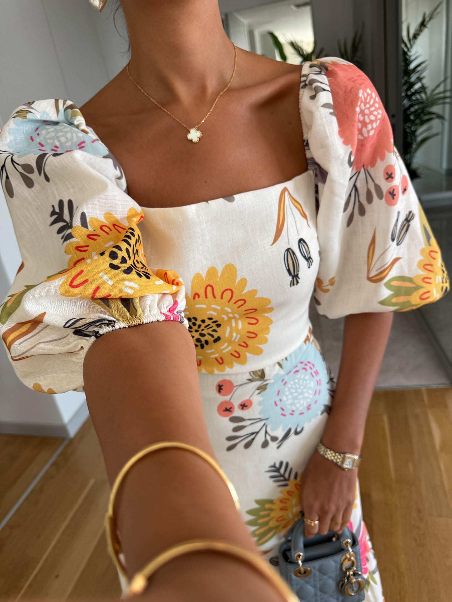 Ella™️ Bloemenjurk met pofmouwen